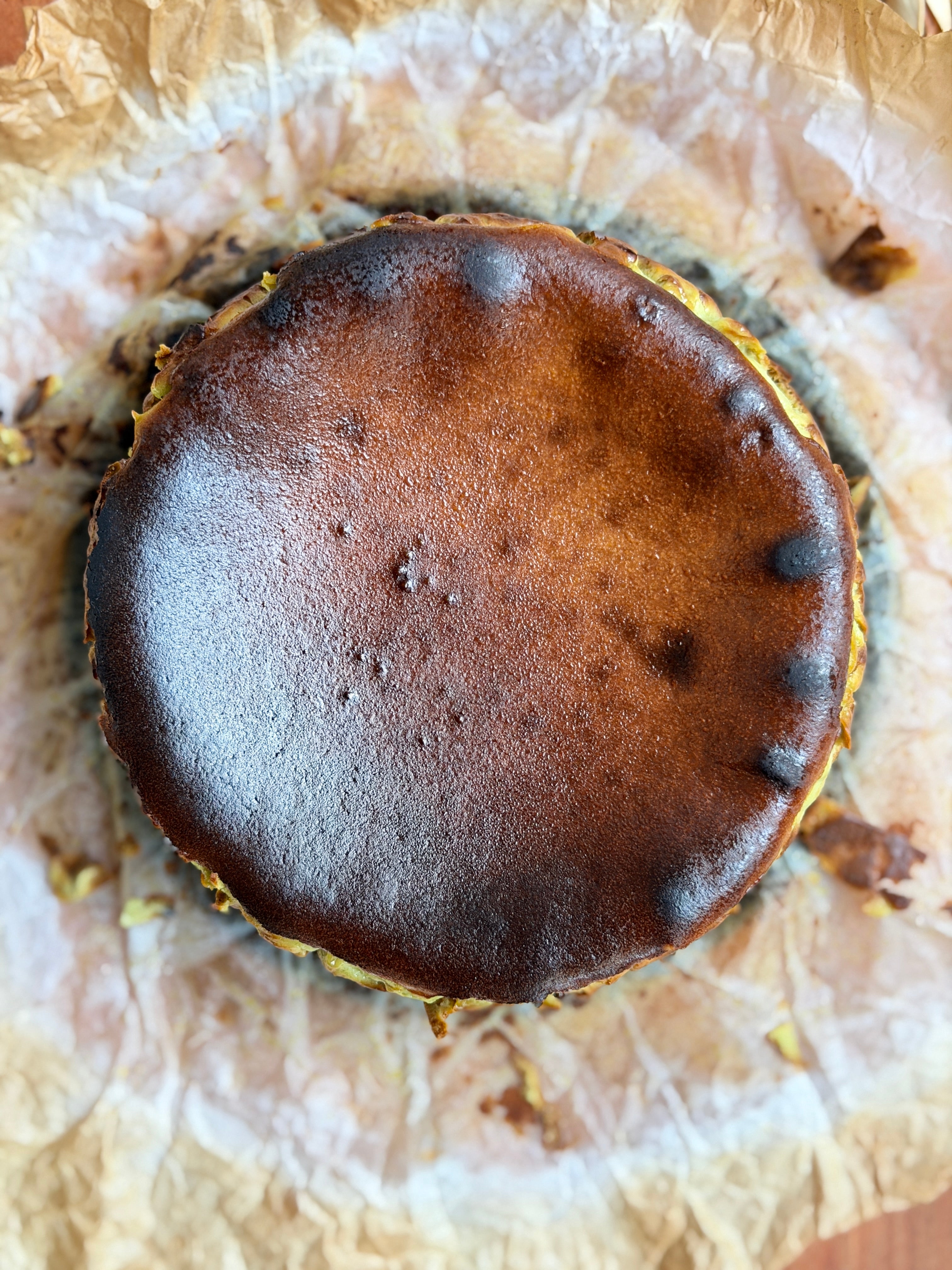 Pistacchio Basque Cheesecake