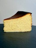 Pistacchio Basque Cheesecake
