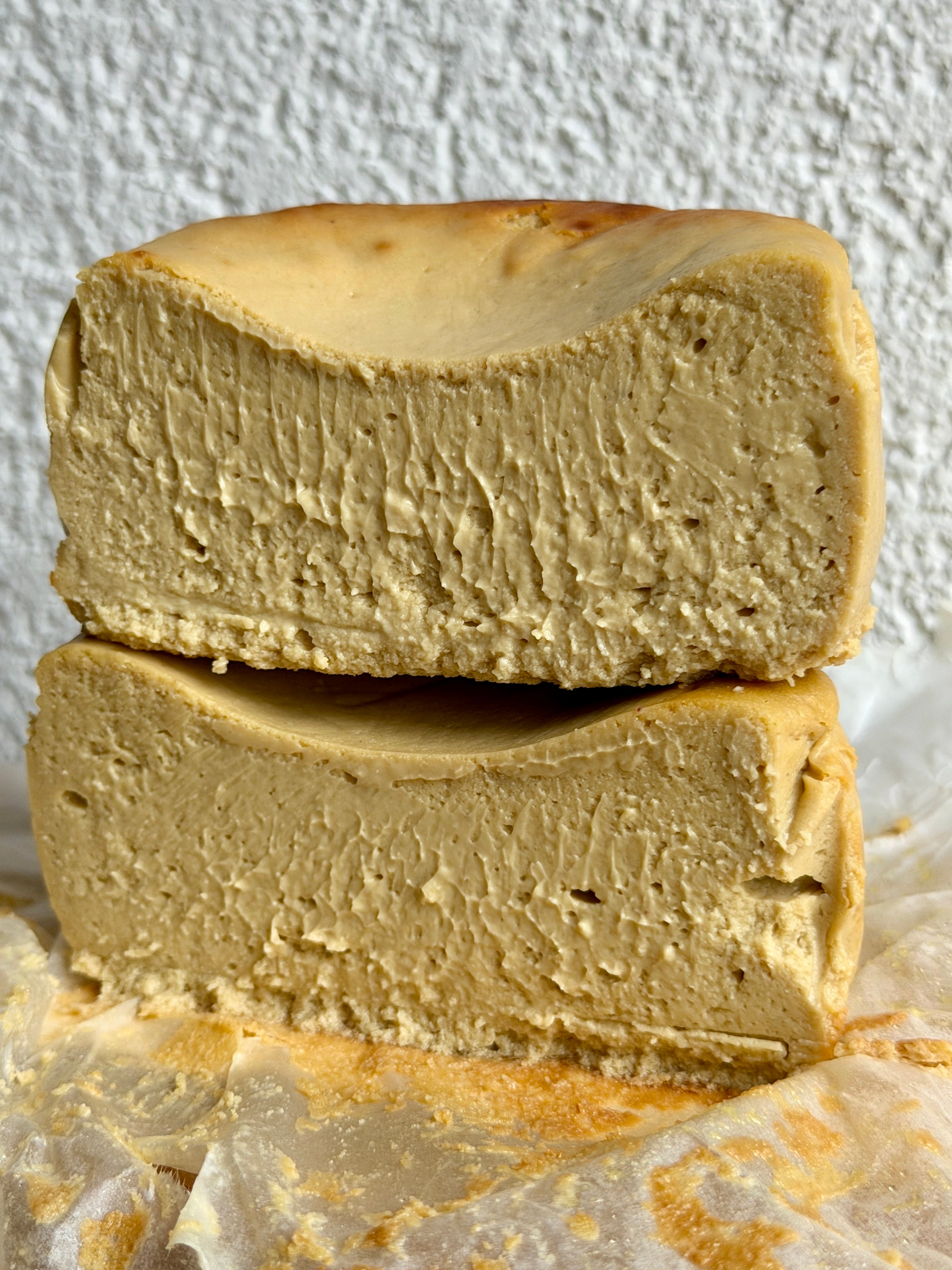 Pistacchio Basque Cheesecake